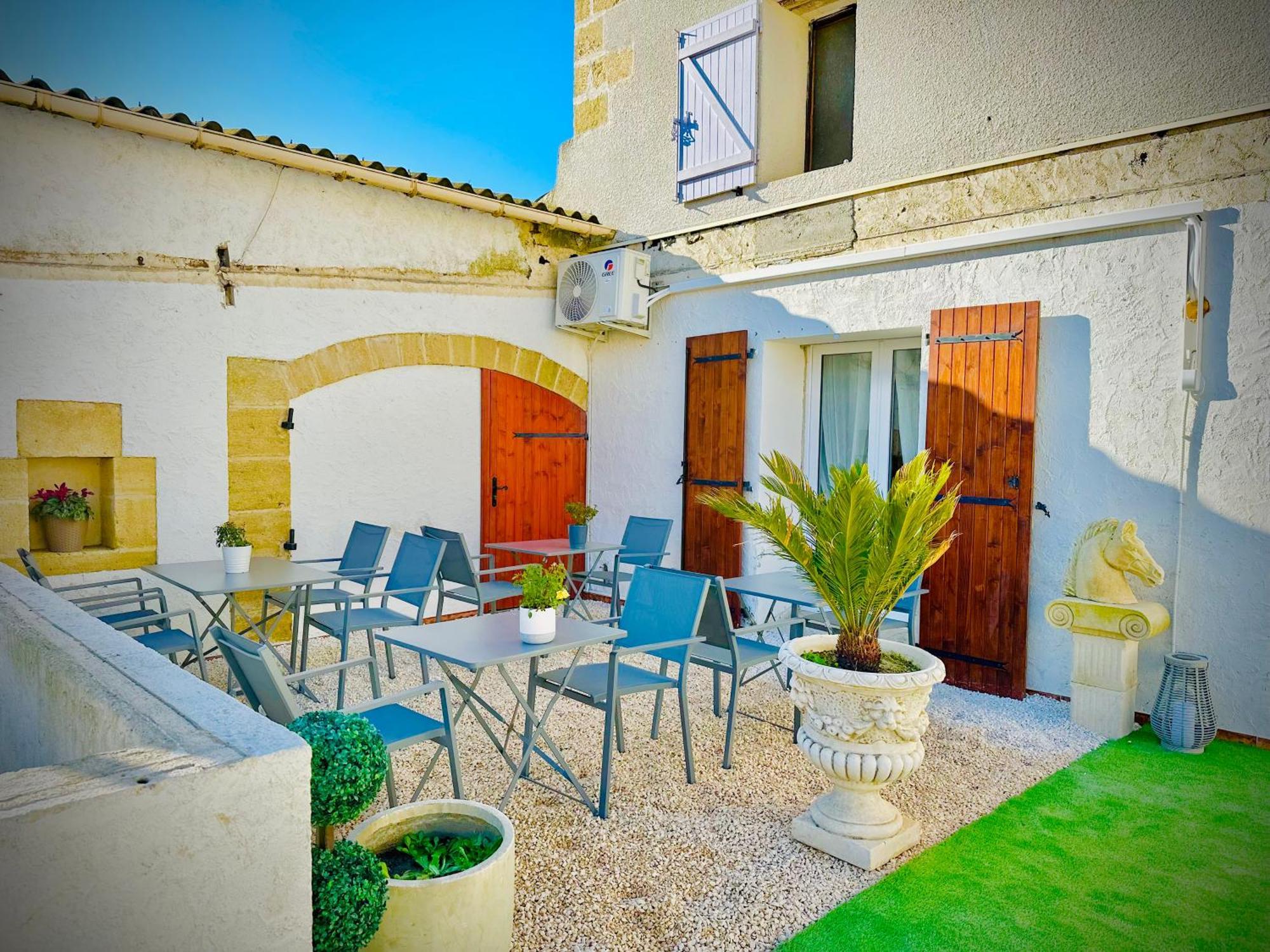 Les Appartements Du Mas - Emeraude Aigues-Mortes Zewnętrze zdjęcie