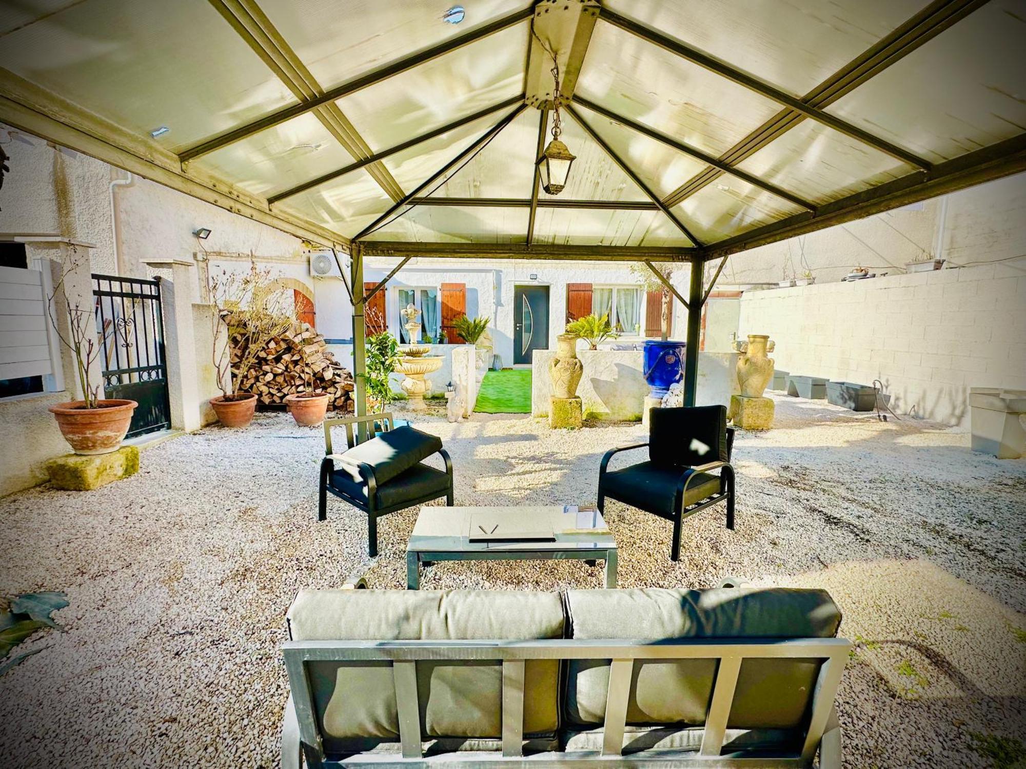 Les Appartements Du Mas - Emeraude Aigues-Mortes Zewnętrze zdjęcie